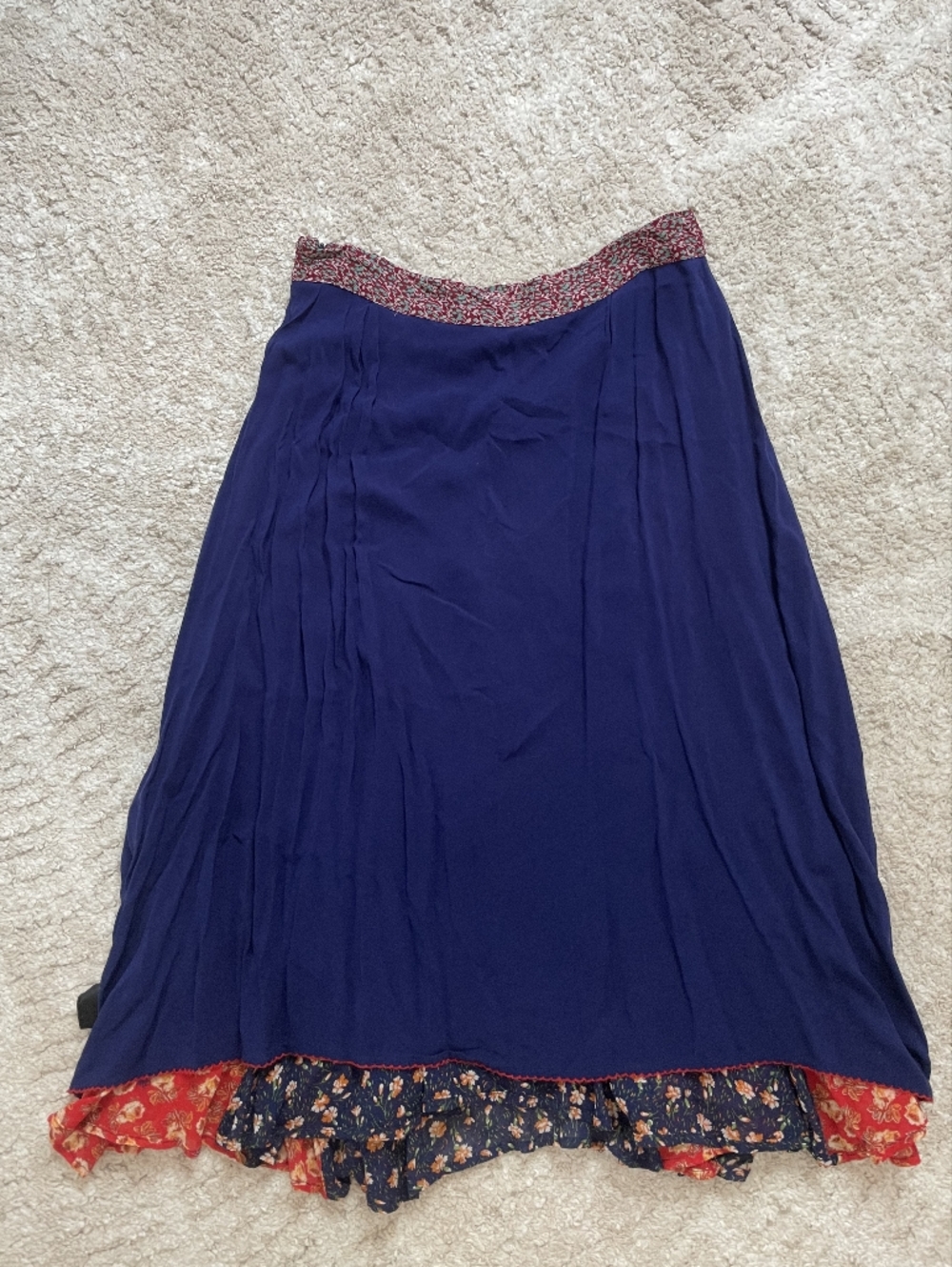 Anthropologie Red and Navy Mixed Floral Midi Skirt Size S - Picture 10 of 12